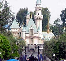 older home in anaheim california