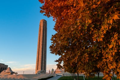 tall building against a blue sky in kansas city missouri